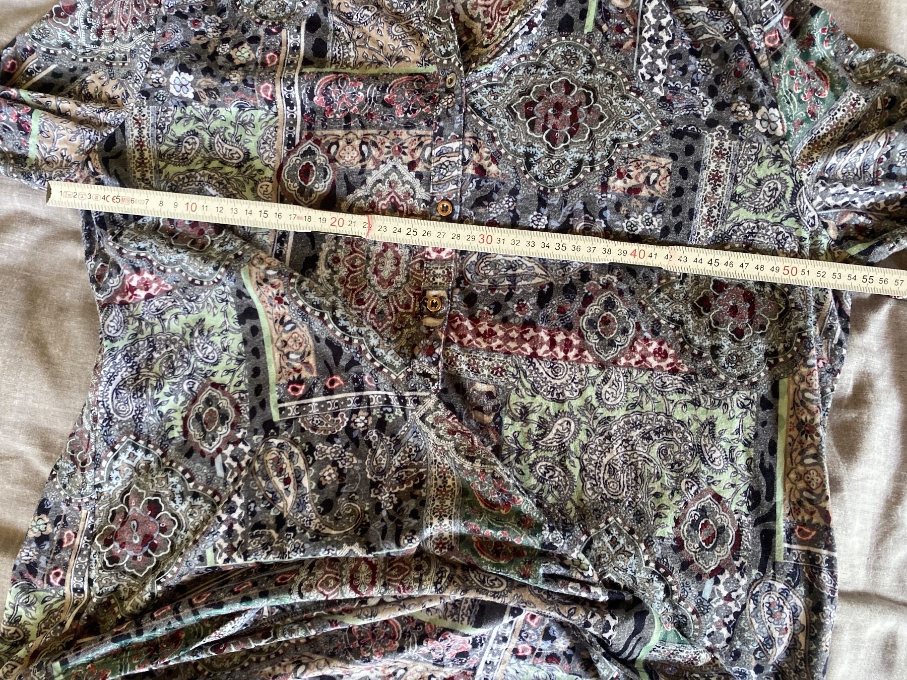 C&A Blusen: CANDA C&A BLUSE/SHIRT Gr.42/44 bunt gemustert – Gebraucht aus Frauenfeld von Boldi46 4