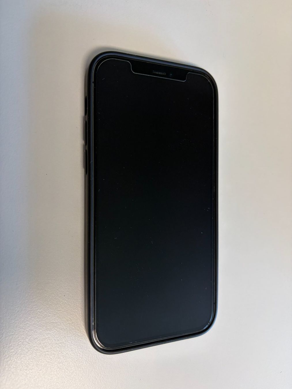 Apple Telefoni cellulari / Smartphones: iPhone 12 Pro, Graphite, 256GB in TOP ZUSTAND – Usato da Frauenfeld venduto da Qcase