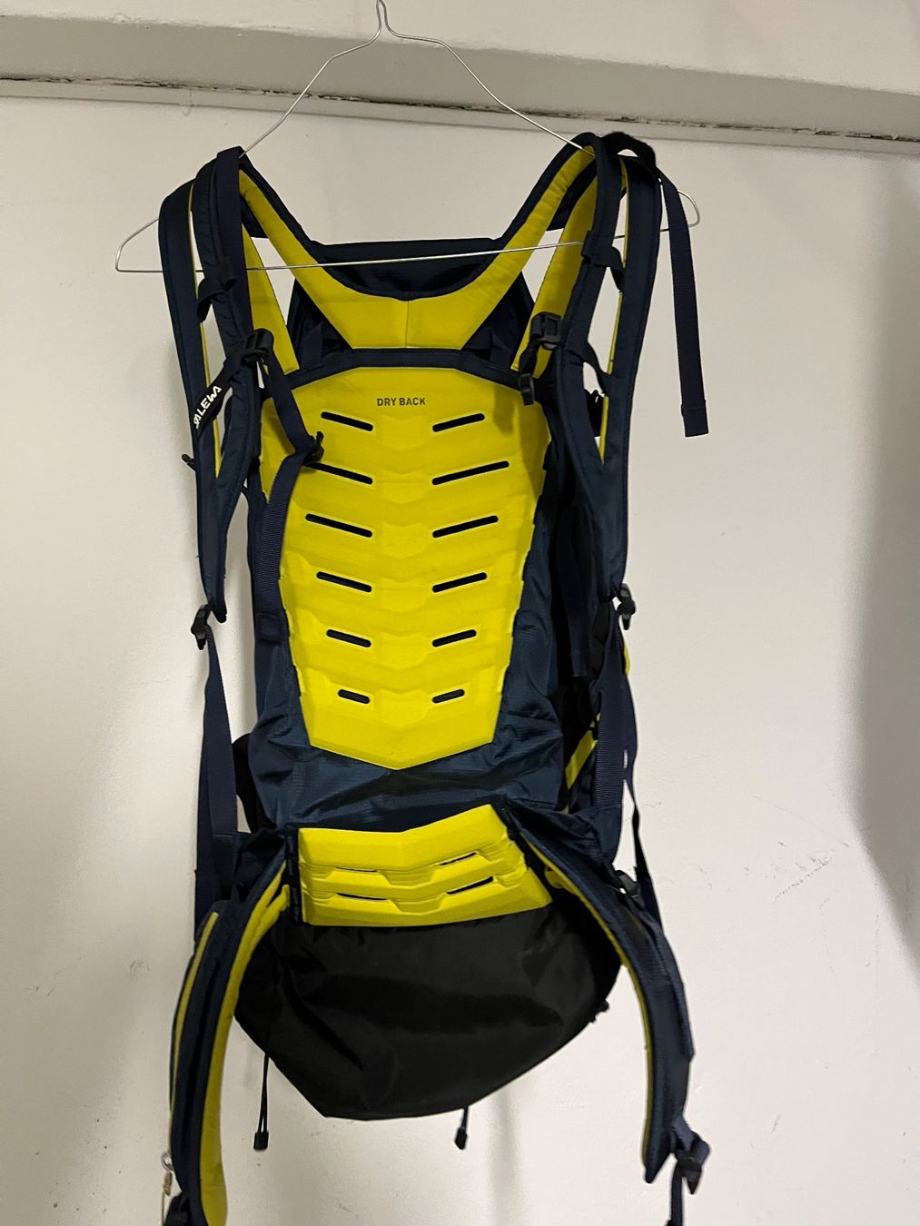 Sacs à dos: Skywalk Hike 55 Rucksack – D'occasion à Zürich par keanolou 2