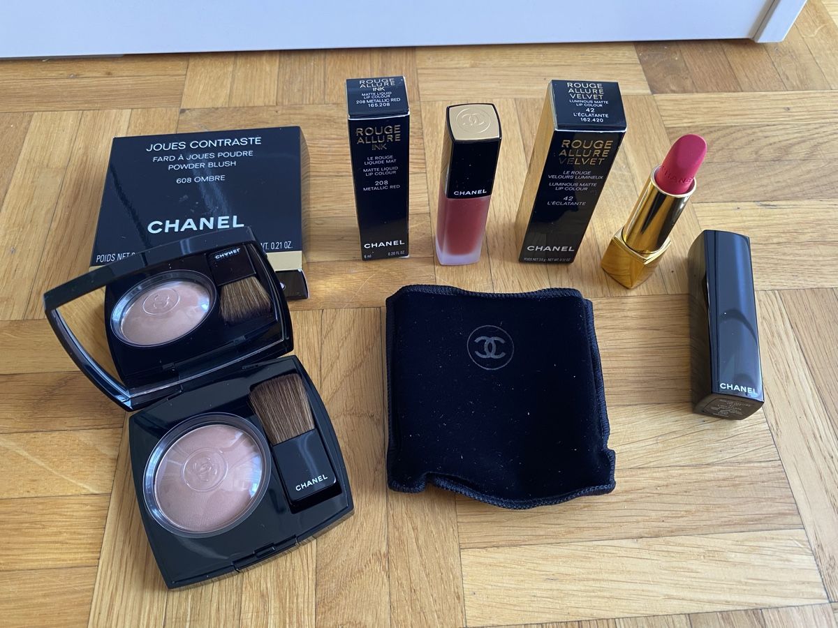 Chanel Make-up: Chanel Make Up Set – Nuovo e nell'imballaggio originale da Givisiez venduto da sgu_k58r
