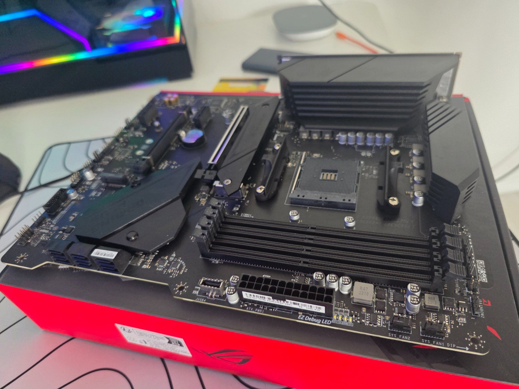 MSI Schede madri: MSI MPG B550 Gaming Plus – Usato da Winterthur venduto da a_m_5q5t
