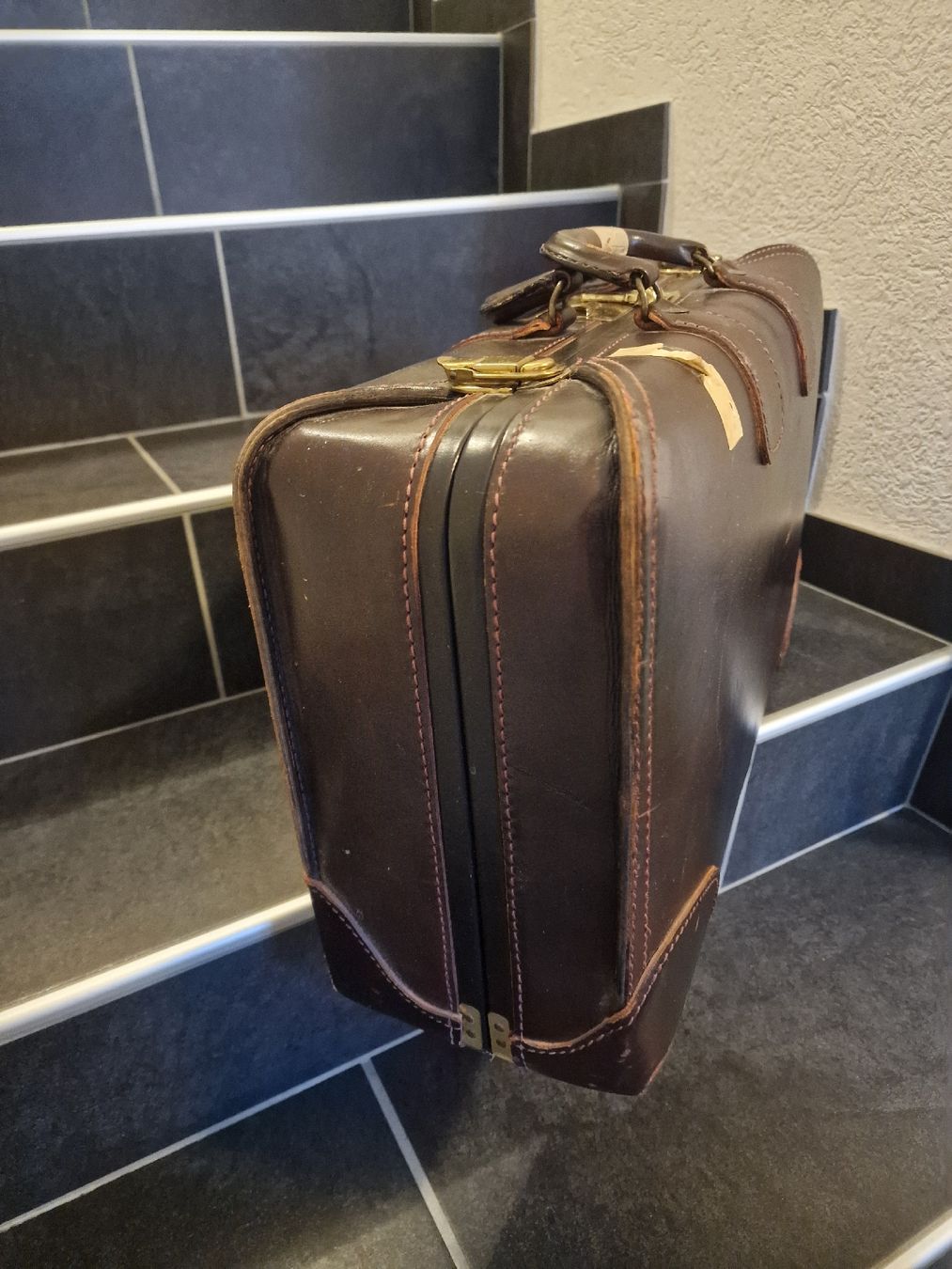 Reisekoffer: Valise vintage en cuir marron – Gebraucht aus Collonges von 2D_Collector 8