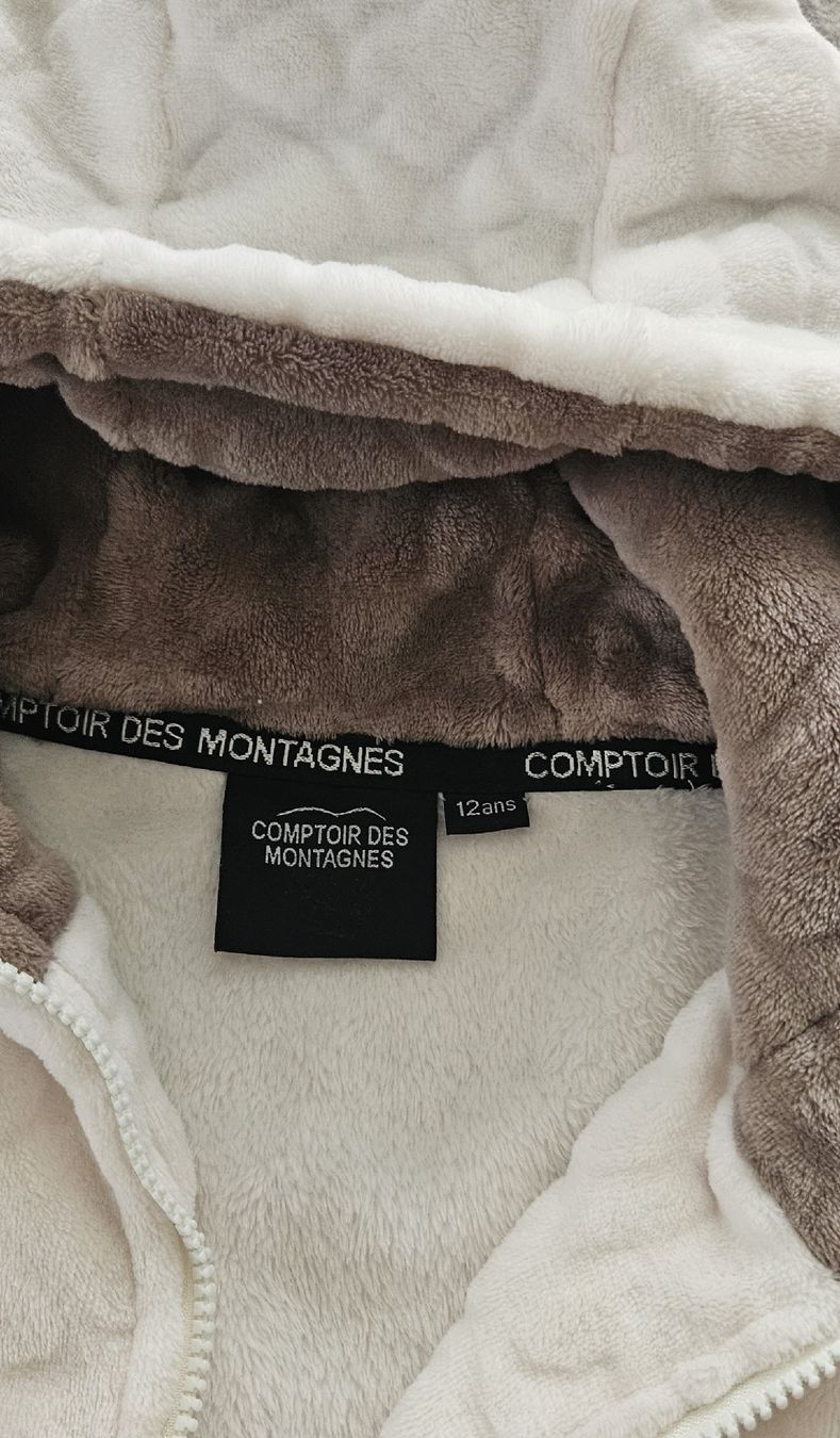 Giacche & Cappotti: Veste Filles – Usato da Bex venduto da Villy_Wolf 2