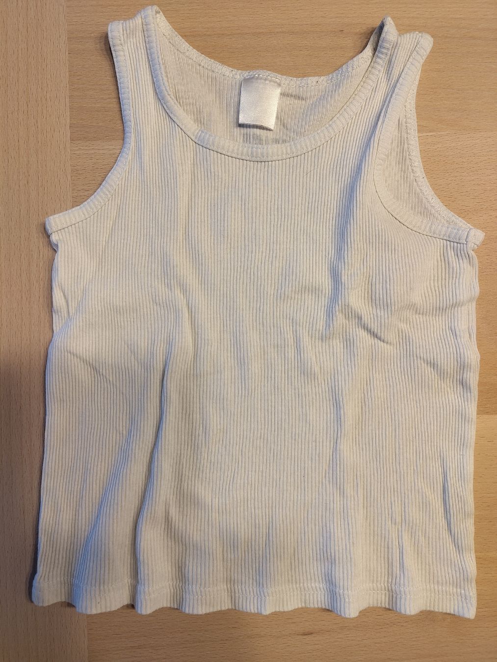 Biancheria intima: Kleiderpaket Unterleibchen 98/104 – Usato da Ostermundigen venduto da Jinushka 3