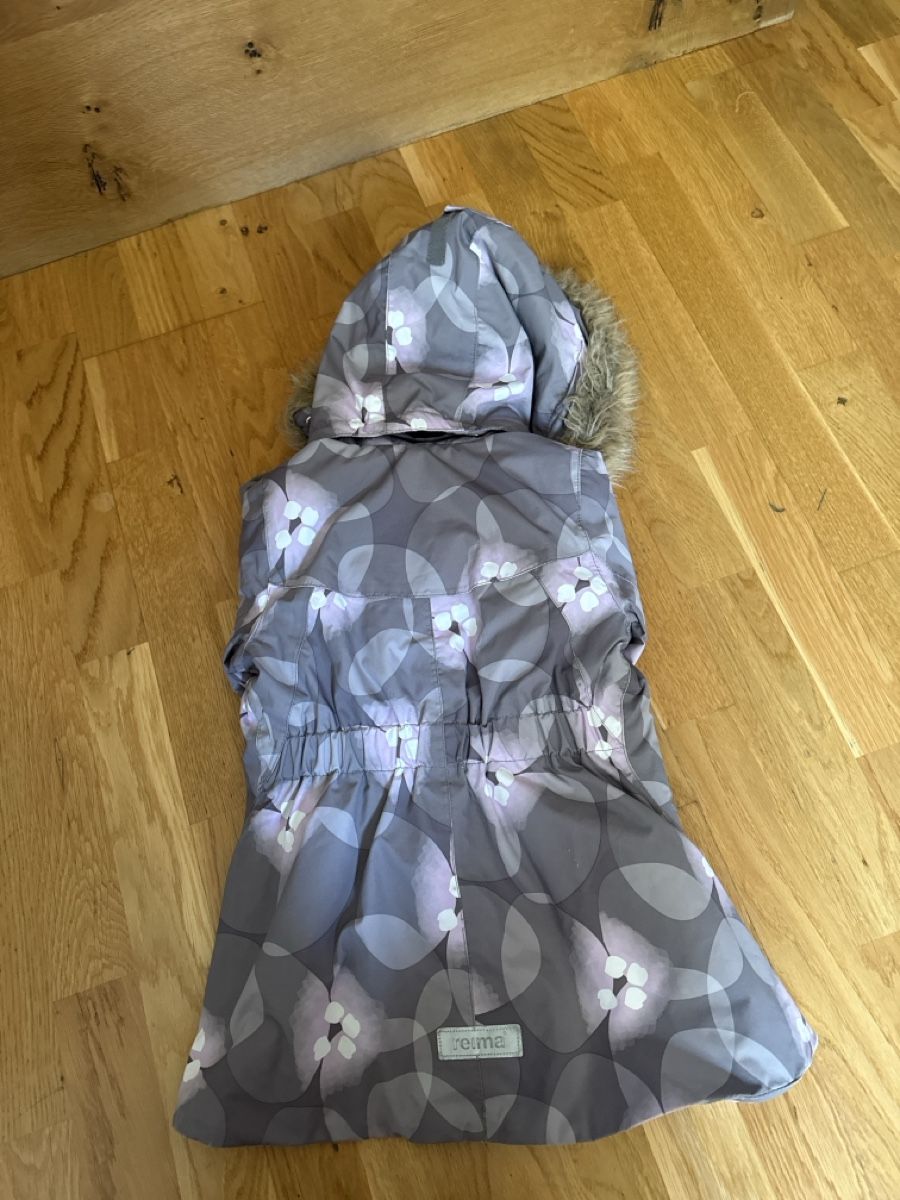 Reima Vestes & Manteaux: Reima Winterjacke Grösse 104 – D'occasion à Ottikon par Domito 2