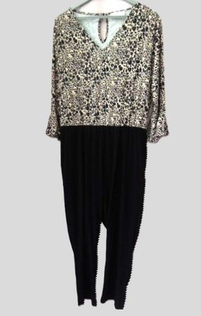 Gr. 46 Overall Jumpsuit Design von Rita PFEFFINGER, Leoprint
