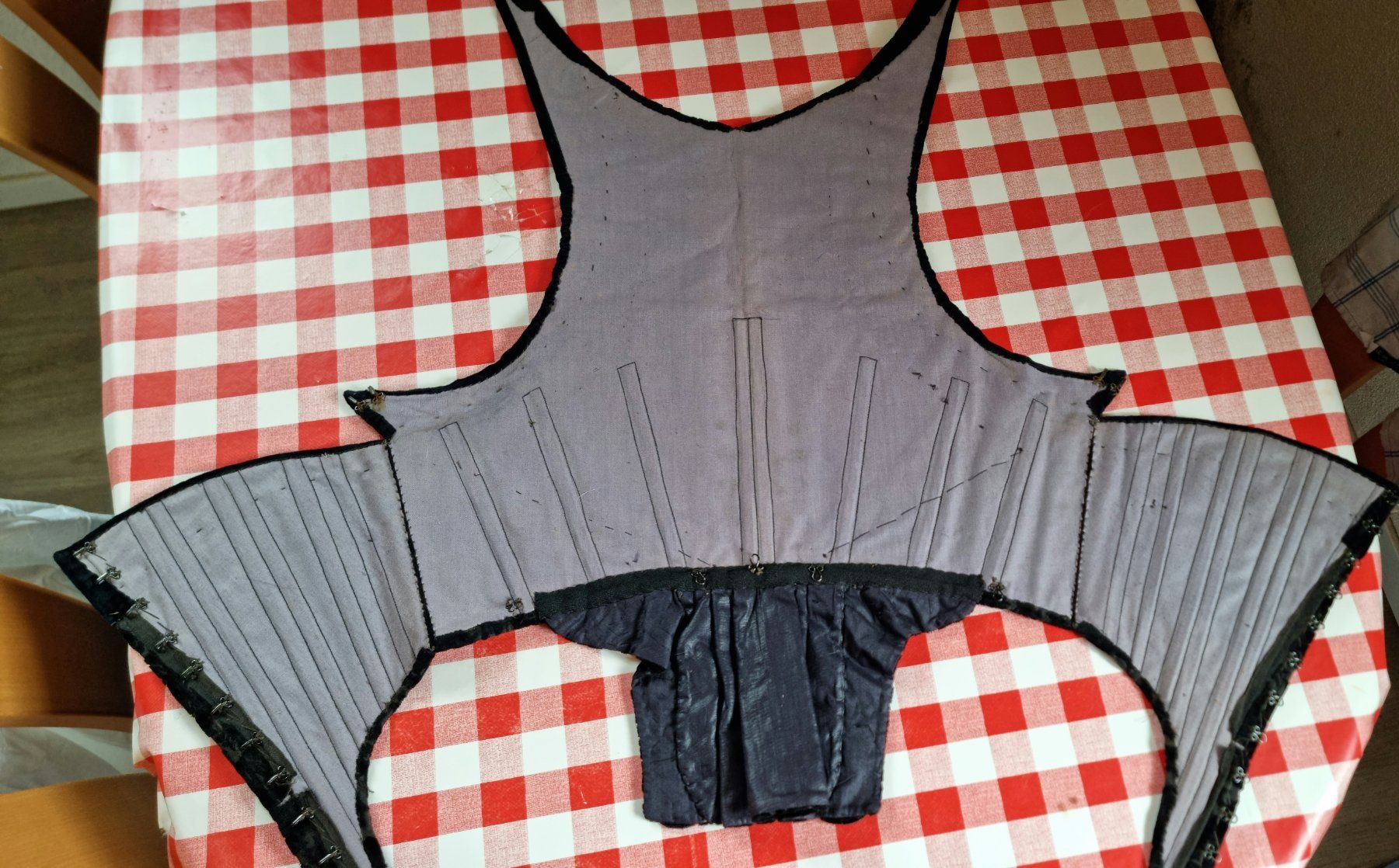 Costumi: Einzellteile zur Berner Tracht – Usato da Konolfingen venduto da Goofy021 2