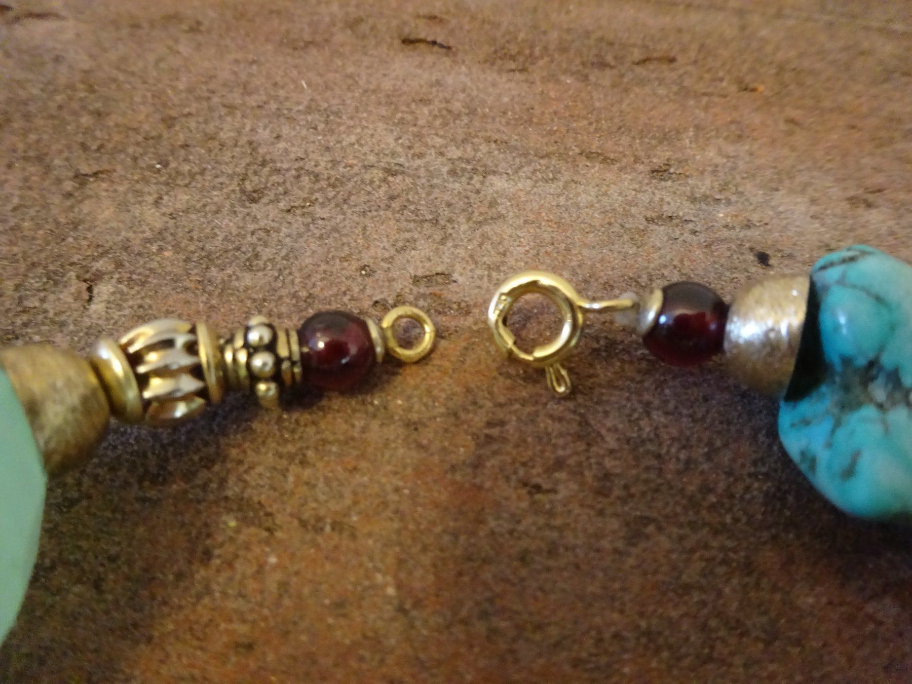 Bracciali & Braccialetti: Armband Chrisopras Türkis Granat – Usato da Esslingen venduto da FetteSchnecke 7