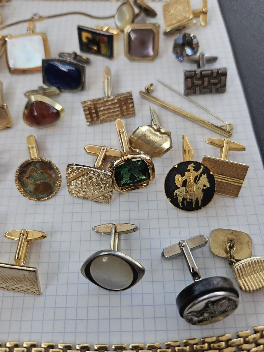 Autres bijoux: Lot Manschetten/Ketten – D'occasion à Rickenbach b. Wil par nic_8ljr 1