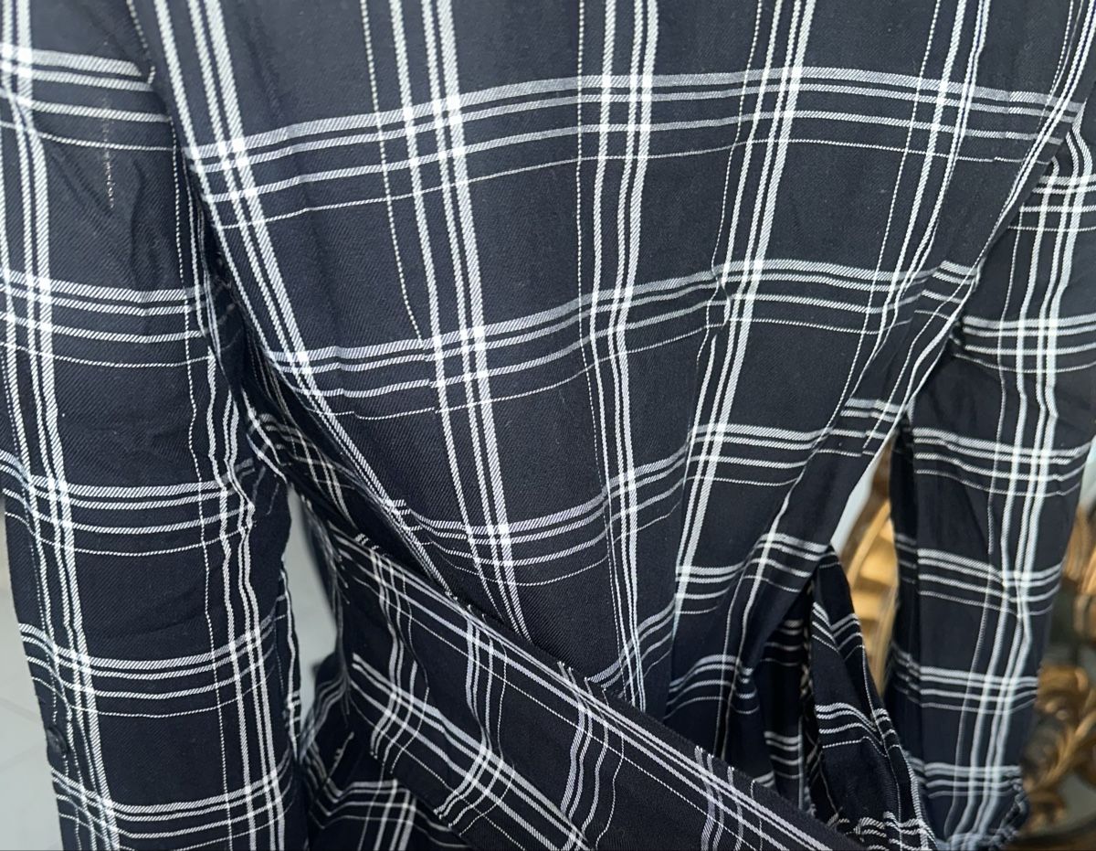 Kleider: RESERVED BLUSENKLEID GR. 34 neuwertig – Neu (gemäss Beschreibung) aus Unteraegeri von MH203 8