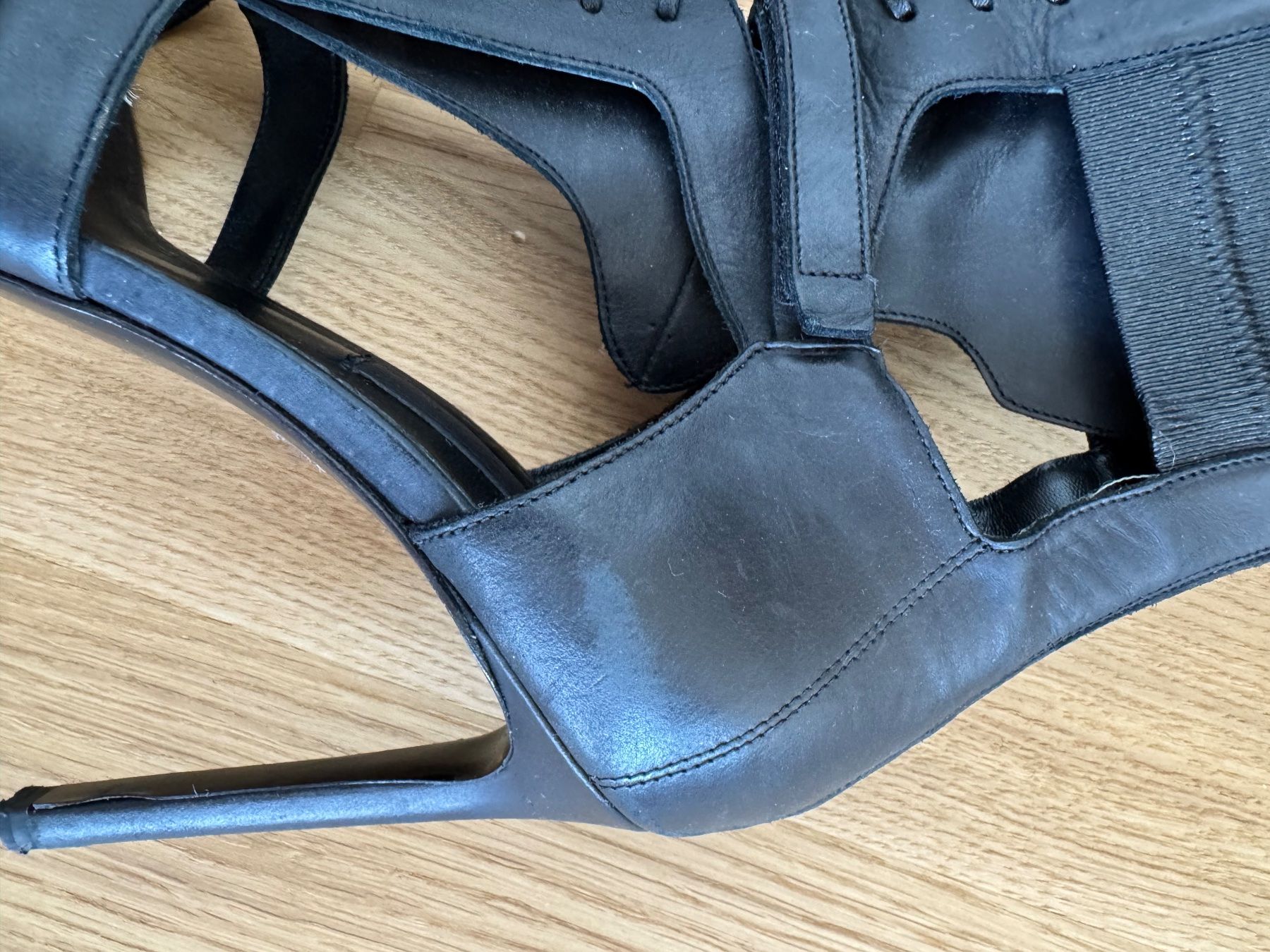 Hugo Boss Damenschuhe: Hugo Boss High Heels "Jodi" Black Gr. 39 – Gebraucht aus Klingnau von Vdado 9