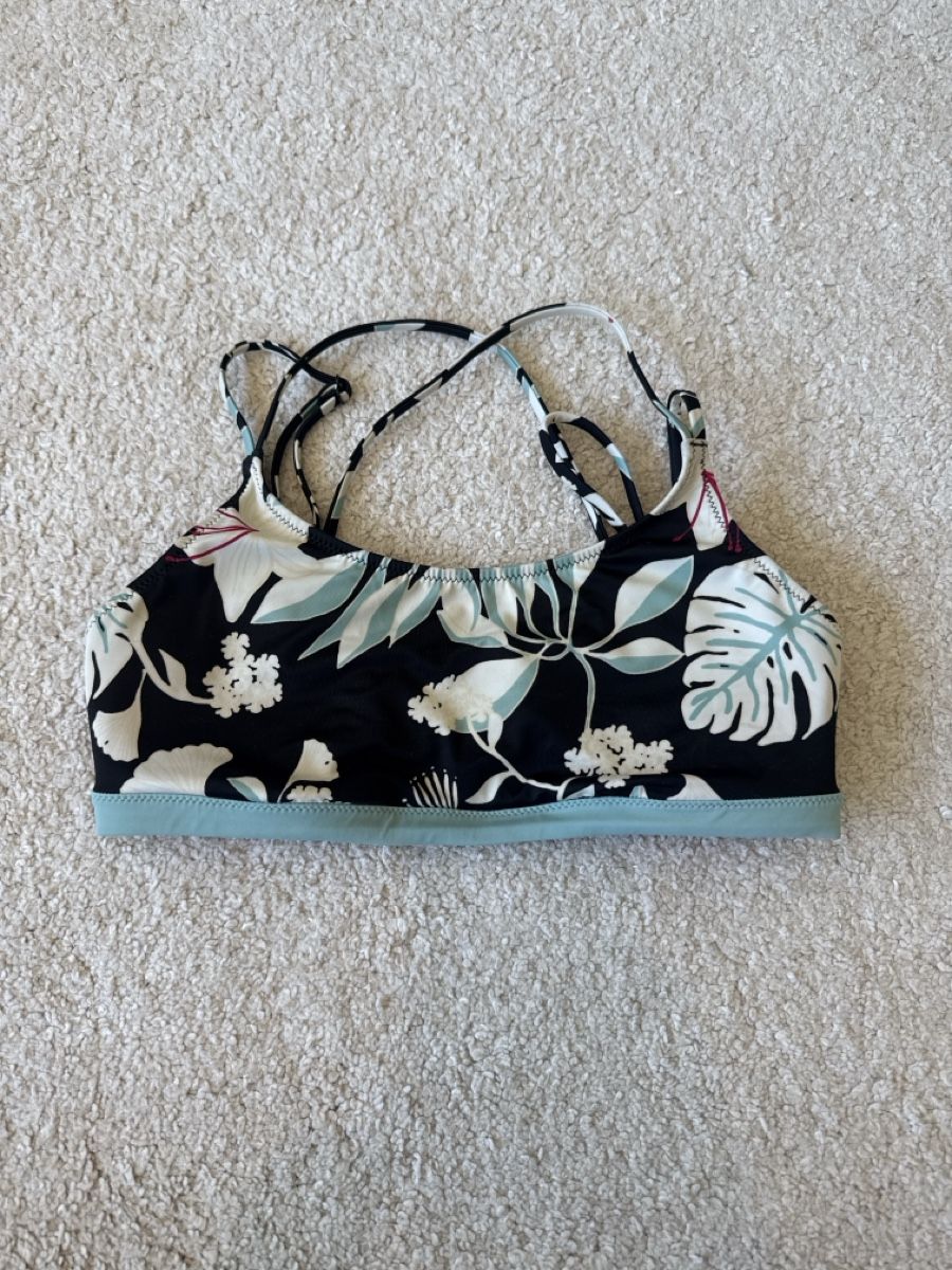 Roxy Costumi da bagno & Bikini: Roxy Bikini Set floral – Usato da St. Niklausen LU venduto da car_2562 1