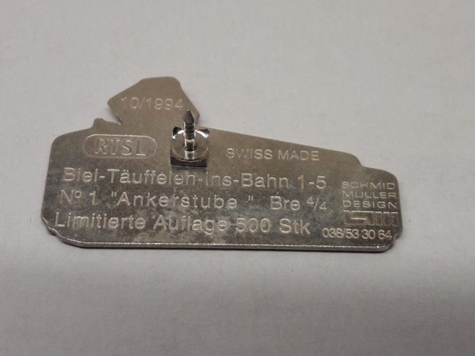 Placchette & Badge: Pin's : BTI motrice Bre 4/4 "Ankerstube" – Usato da Buttes venduto da Cafe2005 1