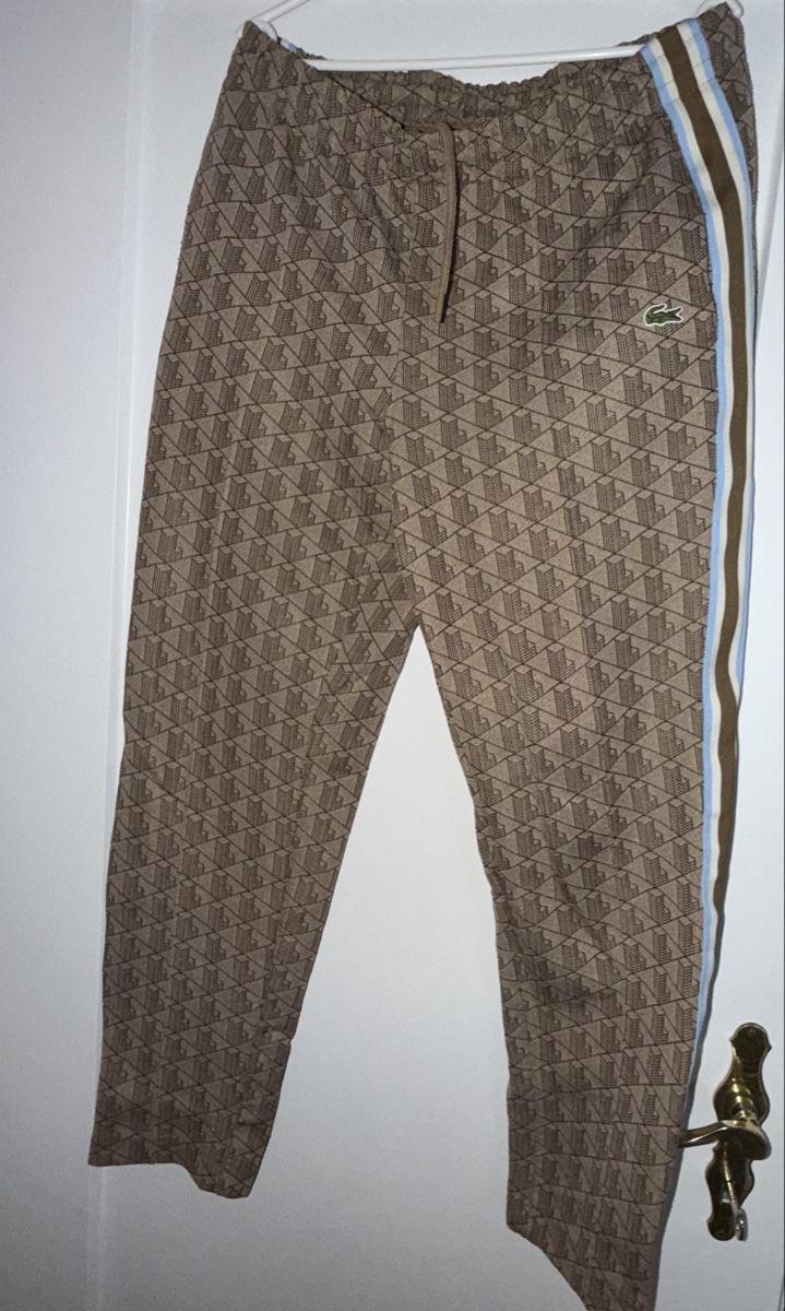 Lacoste Anzüge, Sport- & Funktionsanzüge: ZweiTeiler Herren Lacoste – Neu (gemäss Beschreibung) aus Basel von kko_8vql 1