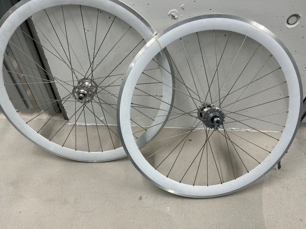 Räder Single Speed/ Fixie inkl. Reifen (neu) (Neu (gemäss Beschreibung ...