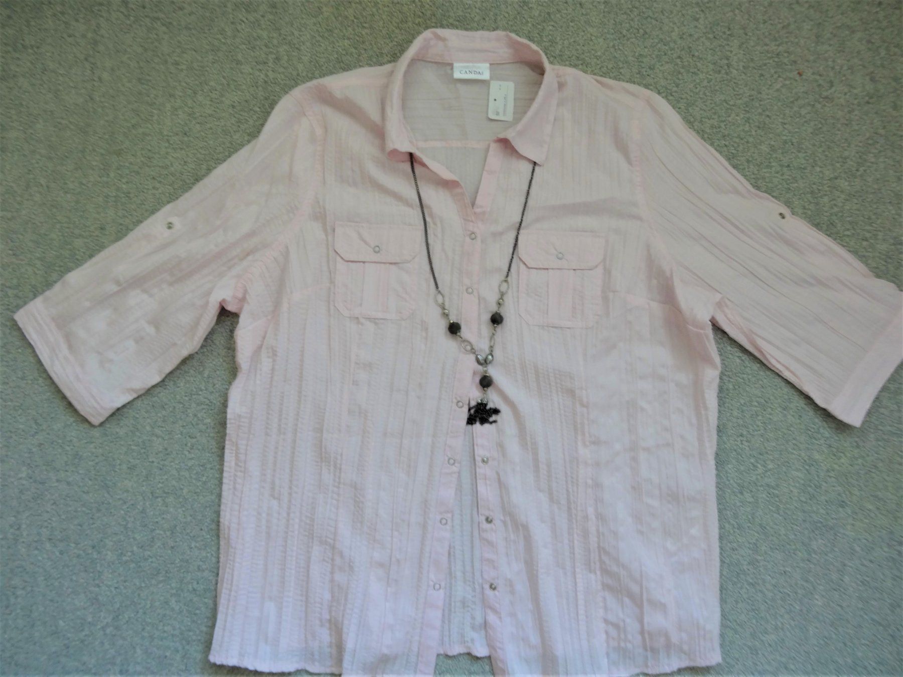 C&A Camicette: Bluse Gr 52. Fabrikneu – Nuovo e nell'imballaggio originale da Rekingen AG venduto da Barmaleus