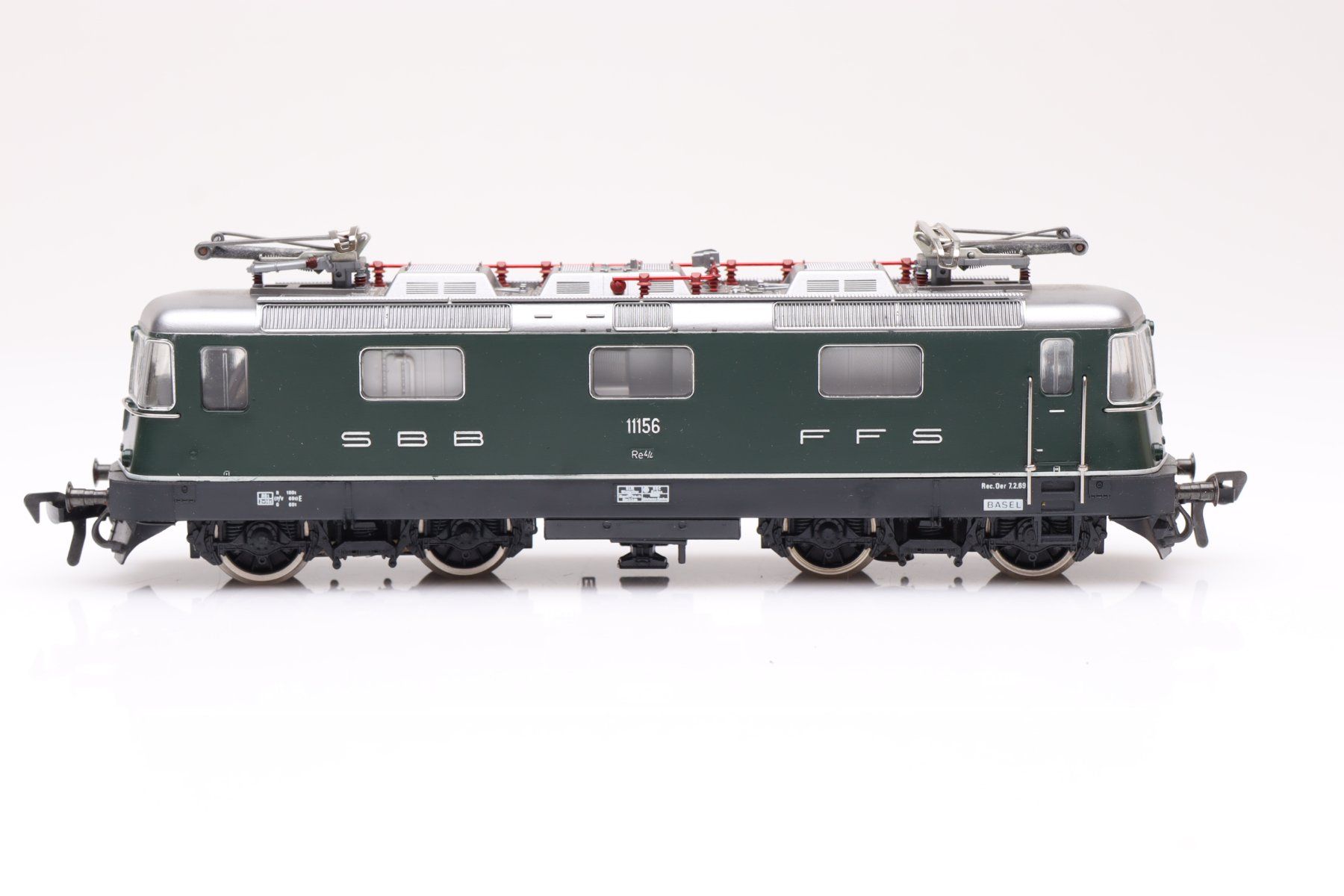 Fleischmann Modelleisenbahnen: Fleischmann 4340 SBB Re 4/4" grün DC, H0 – Gebraucht aus Ried (Muotathal) von Modellbahn.swiss 2