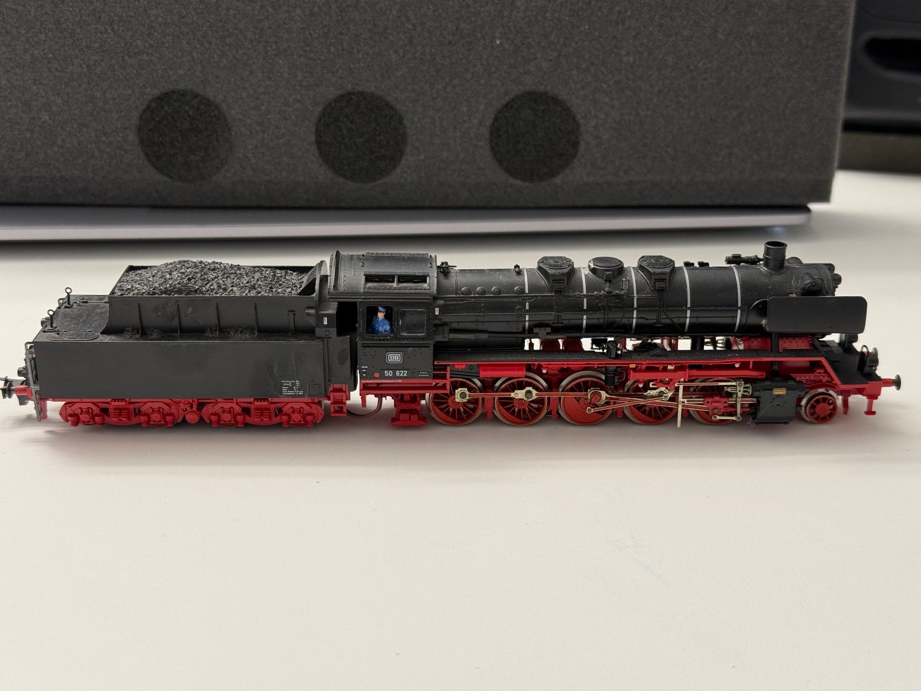 Fleischmann Modelleisenbahnen: FLM 4805 DB BR 50 Schwere Dampflok / DC HO – Gebraucht aus Jonschwil von sutfra12 3