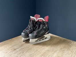 Hochwertige Schlittschuhe von Bauer (Gr. 32)