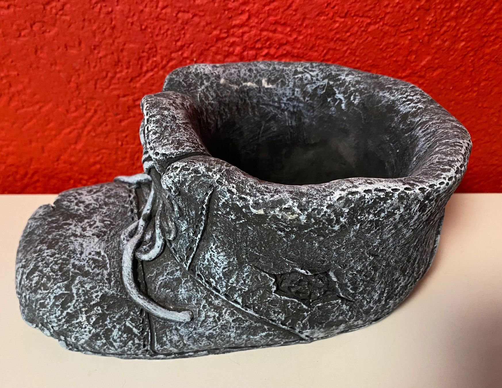 Pots de fleurs: Origineller Blumentopf Schuh-Design, – Neuf avec emballage d'origine à Zäziwil par Emlea 3