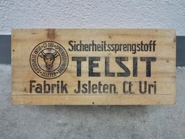 alte Holzkiste Kiste TELSIT SPRENGSTOFF FABRIK JSELTEN URI