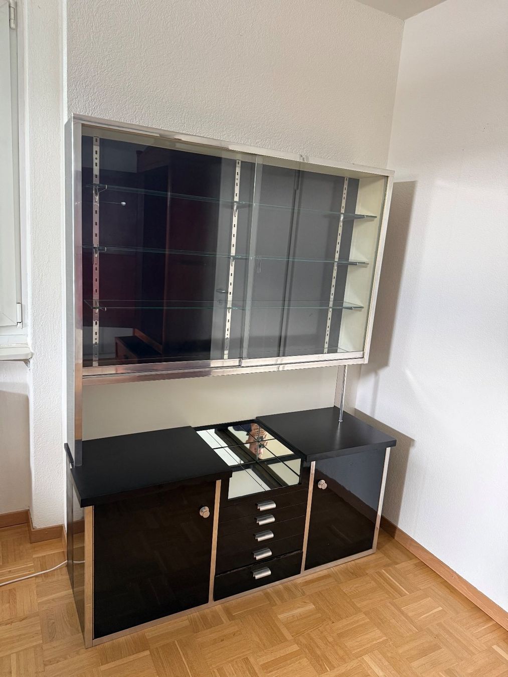 Vitrinen: Coiffeur Möbel – Gebraucht aus Fehraltorf von thalwil88 1