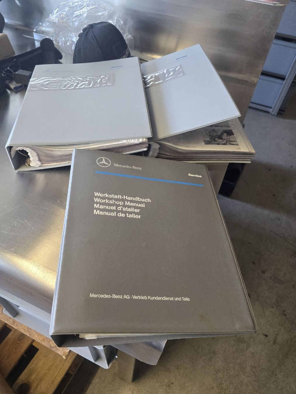 Bücher: Wekstatthanbuch Mercedes G  – Gebraucht aus Neerach von husa0_0
