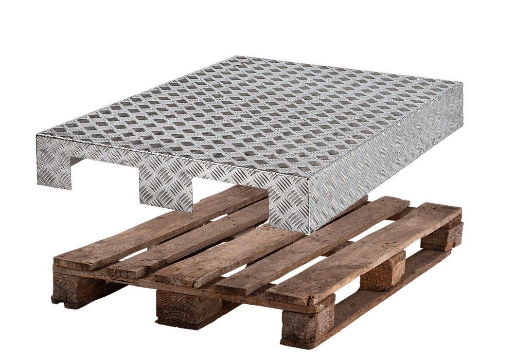 Pallets: Paletten Abdeckung Riffelblech – Usato da Engwilen venduto da FaehAnhaengerGmbH 2