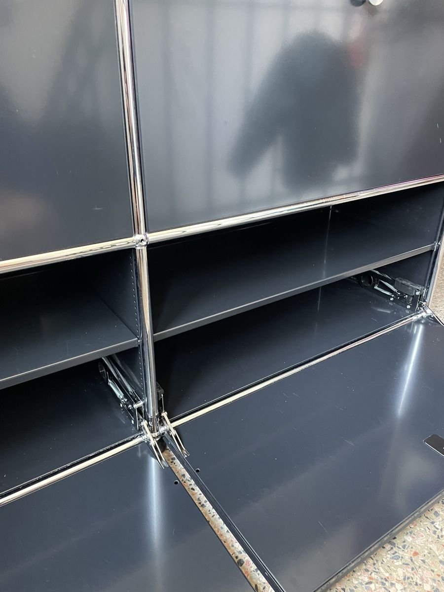 USM Scaffali: USM Haller Sideboard 2x2 (mit Zwischenregale) – Usato da Biel/Bienne venduto da juliebazzini 3