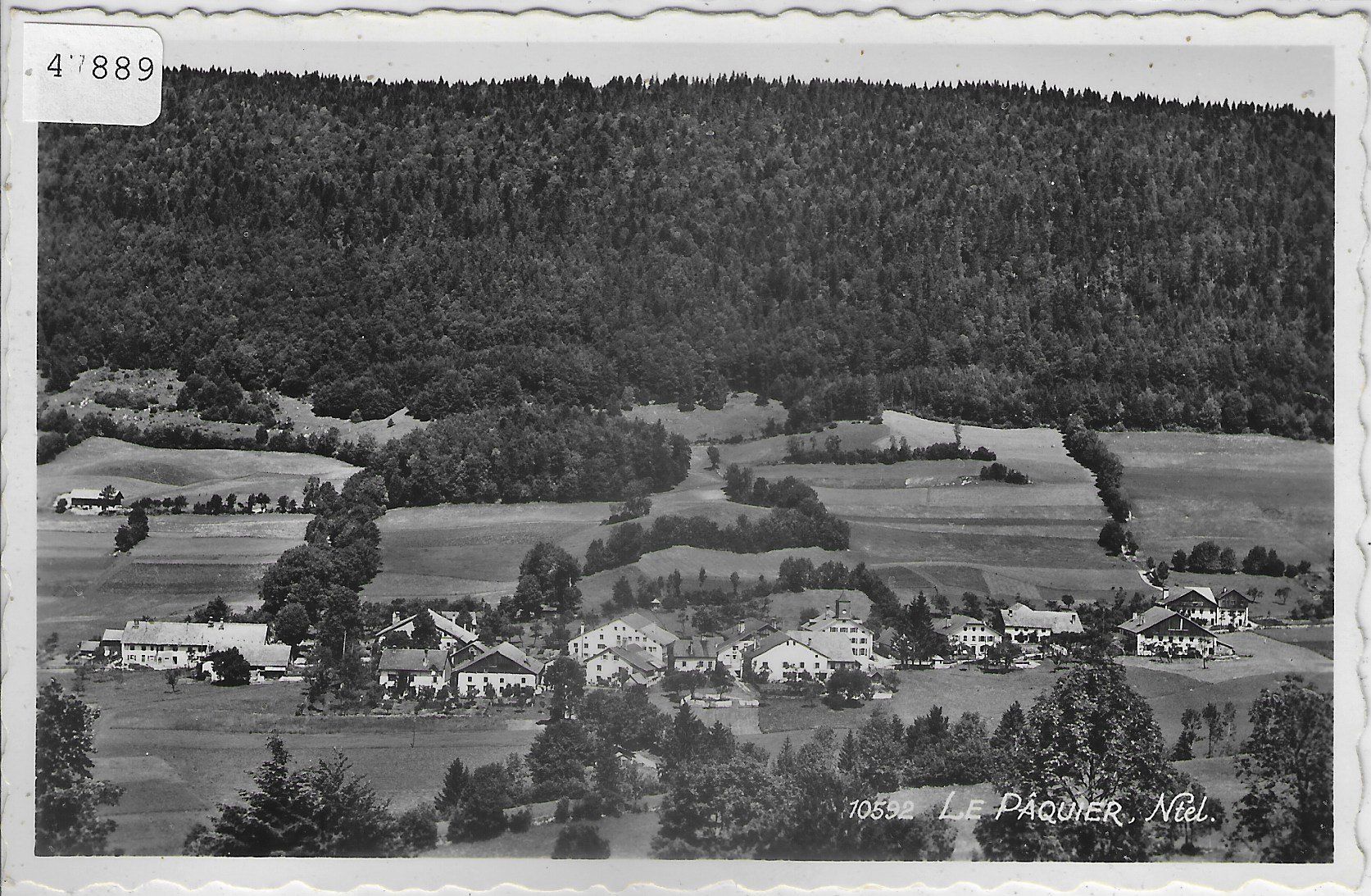 Cartoline postali: Le Paquier - Vue generale – Usato da Ettingen venduto da Kartenplanet