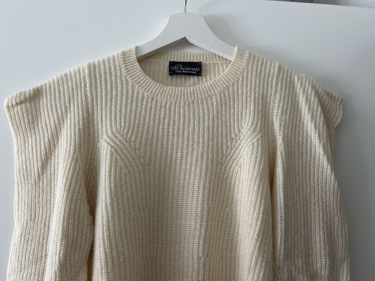 Princess goes hollywood Pulls & Sweat-shirts: Princess goes Hollywood Strickpullover mit Cashmere – Neuf (Voir description) à Brunnen par lor_mgw5 1