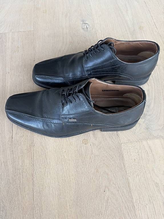Bugatti Scarpe da uomo: Anzugschuhe Bugatti Leder Grösse 44 – Usato da St.Gallen venduto da Meieneb 3