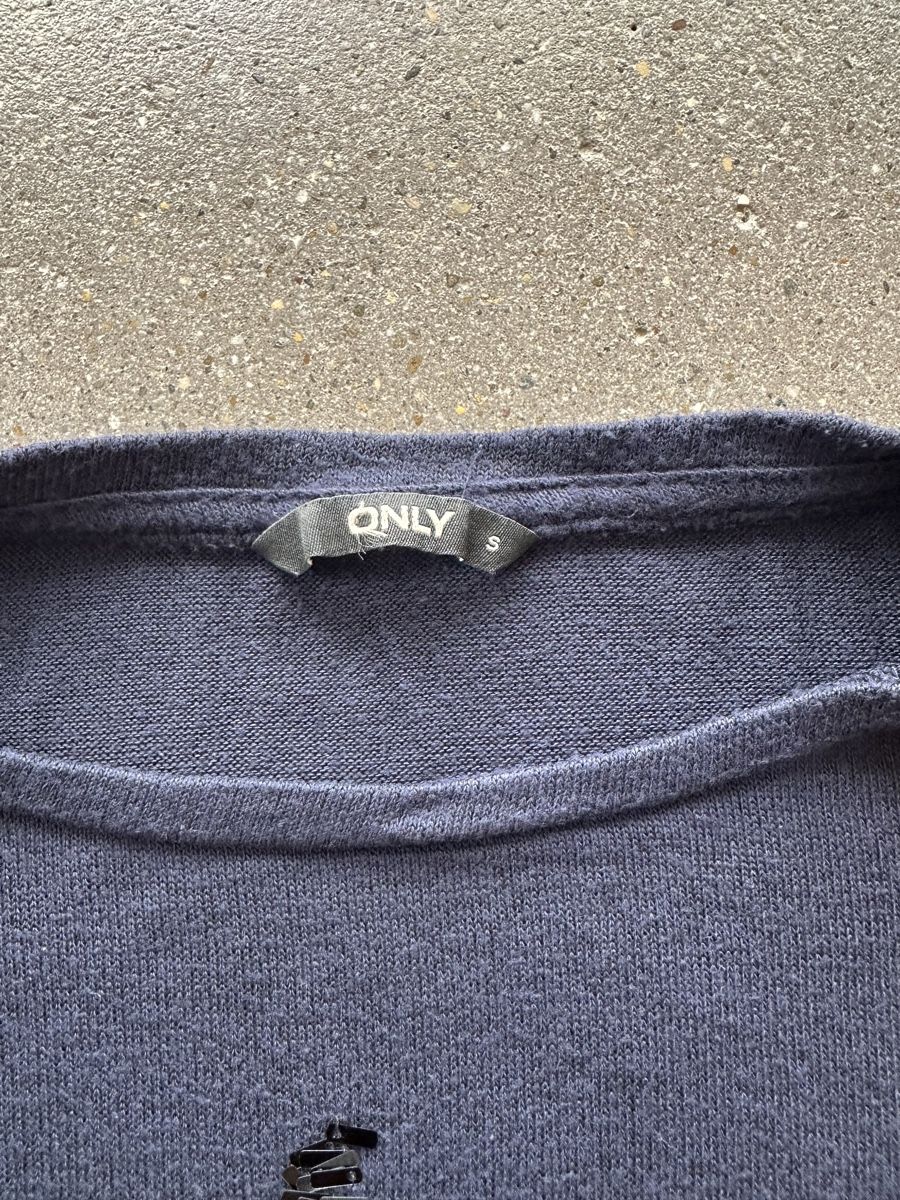 Only Pullover & Sweatshirts: Damen Pullover ONLY Stern Pailletten Grösse S dunkelblau – Gebraucht aus Unterstammheim von Avril13 1