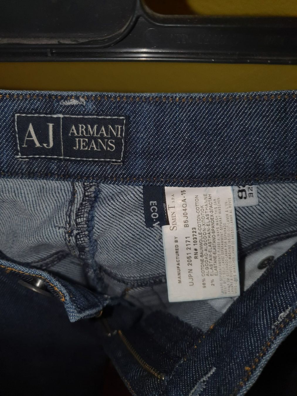 Armani Jeans: Armani Jeans Straight cut – Usato da Luzern venduto da J.Co 3