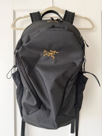 Arcteryx Mantis 16L