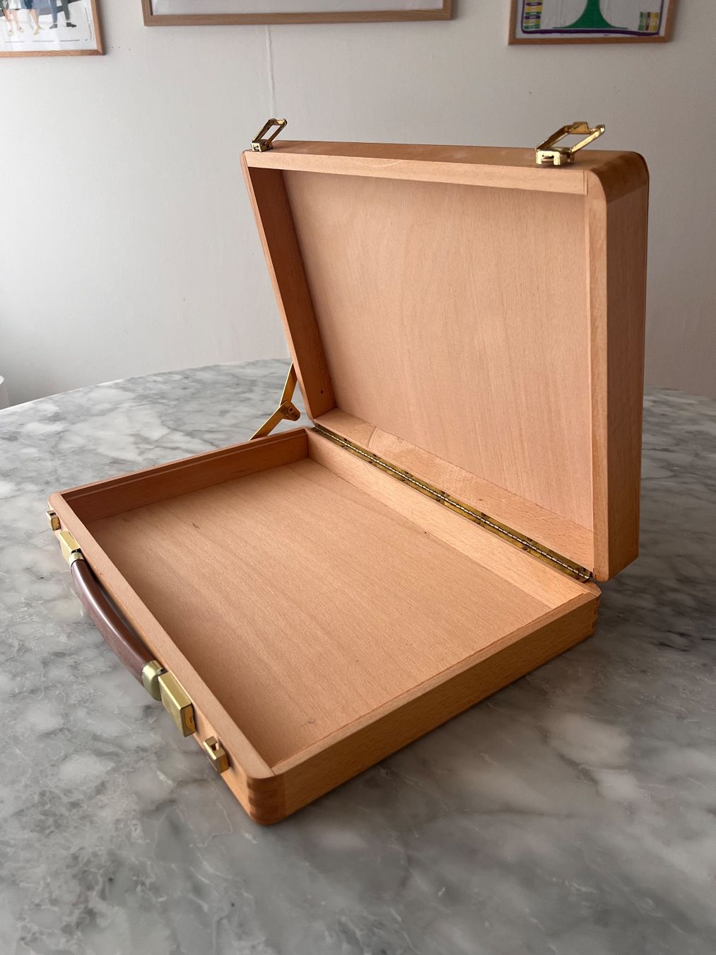 Valises & Sacs: Aktenkoffer aus Holz – D'occasion à Hünenberg See par mississauga 2