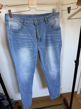 Damen Shein Jeans hellblau Grösse XL 