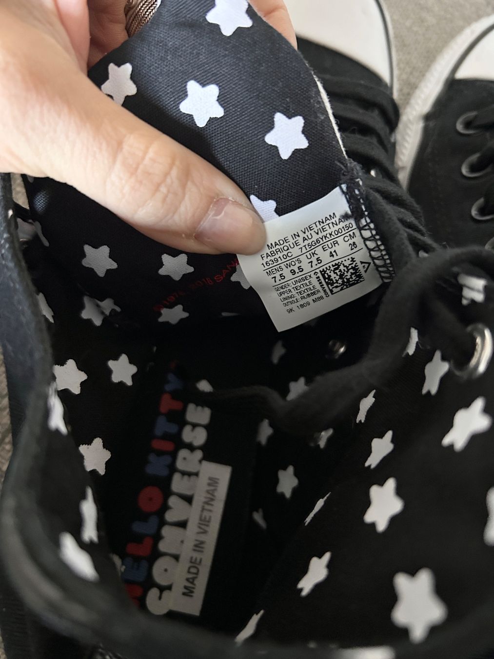 Converse Scarpe da uomo: Converse Chuck Taylor Hello Kitty - Gr. 41 – Nuovo (secondo la descrizione) da Illnau venduto da Monkky 3