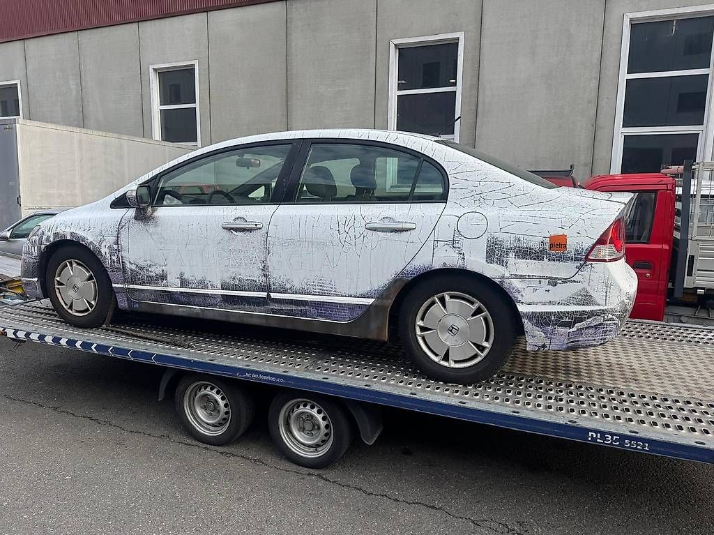 Autos: HONDA Civic 1.3 iDSi IMA Hybrid – Gebraucht aus Cadenazzo von LuismacchineSagl 5