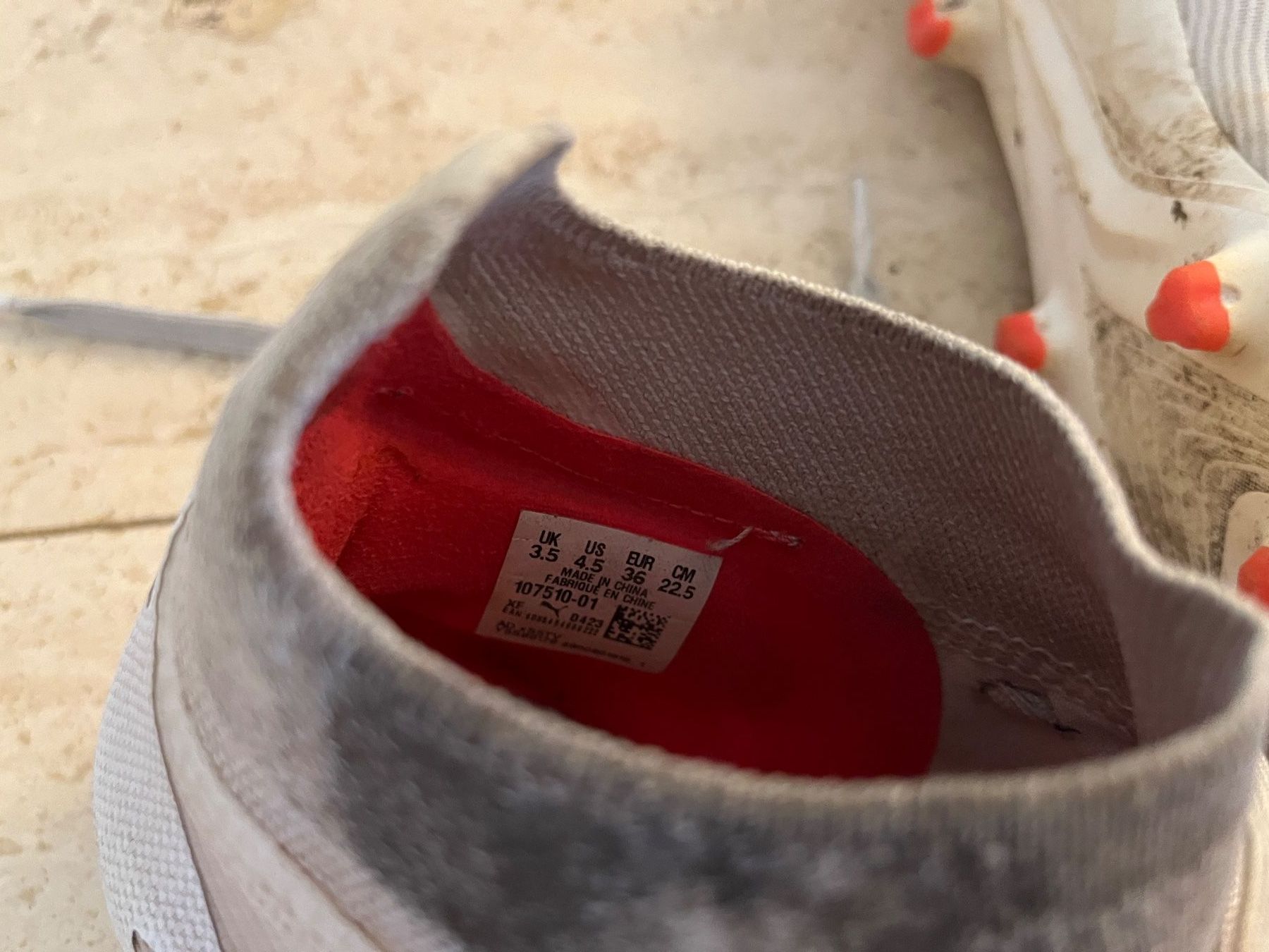 Puma Scarpe da uomo: Fussballschuhe / Töggelischuhe Grösse 36 – Usato da Zürich venduto da Pellicano 3