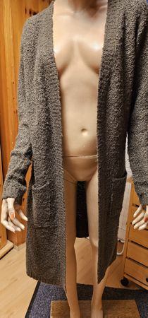 Damen Strickjacke grün Grösse M guter Zustand