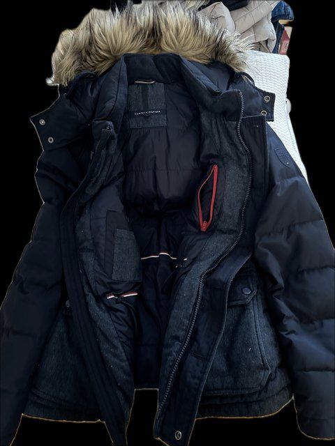 Tommy Hilfiger Mäntel: Tommy Hilfiger Winterjacket – Gebraucht aus Bülach von Gregorgiorgio 4