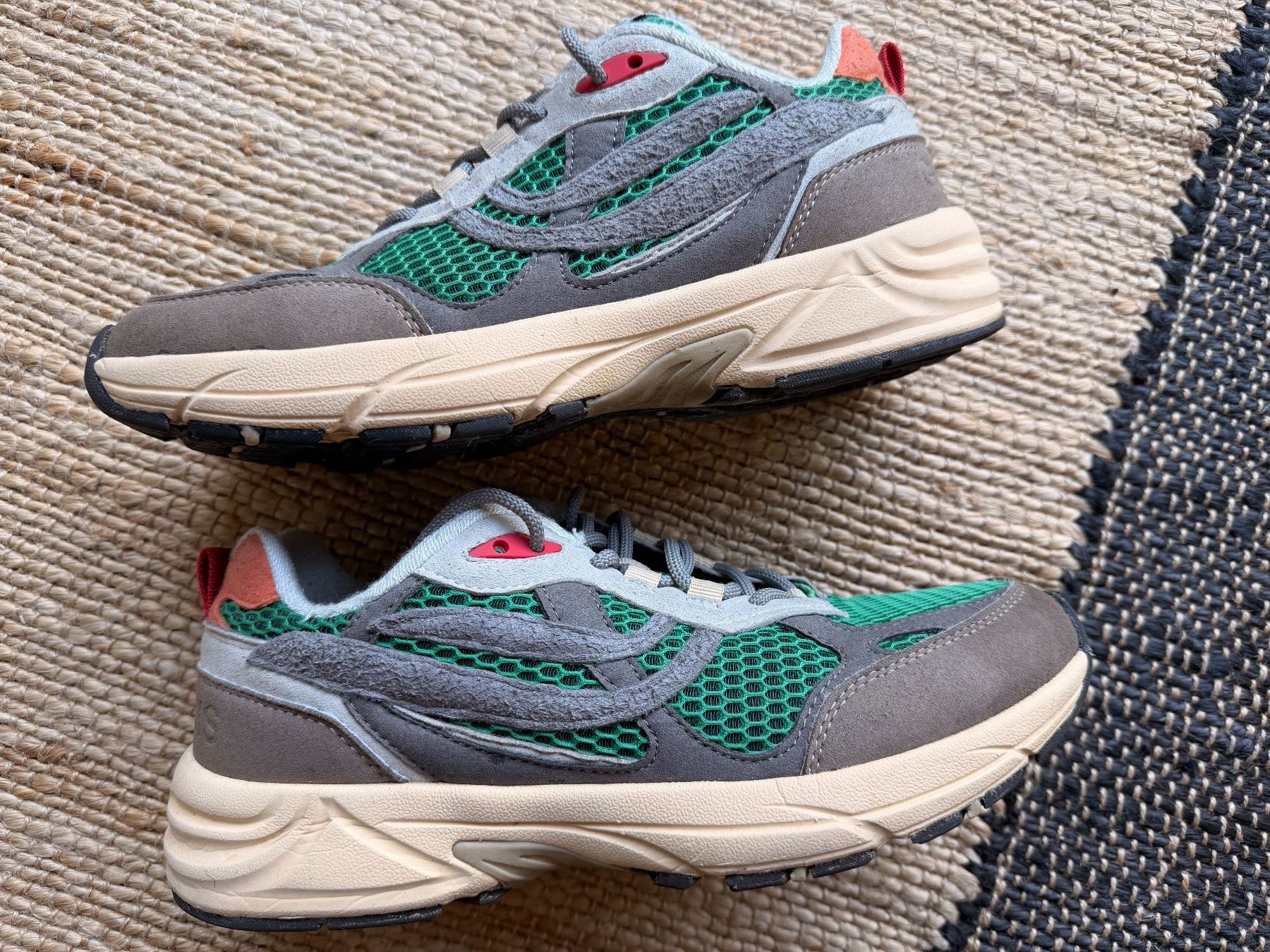 Scarpe da uomo: Sneaker Genesis fast neu – Usato da Zürich venduto da Olivia13 1