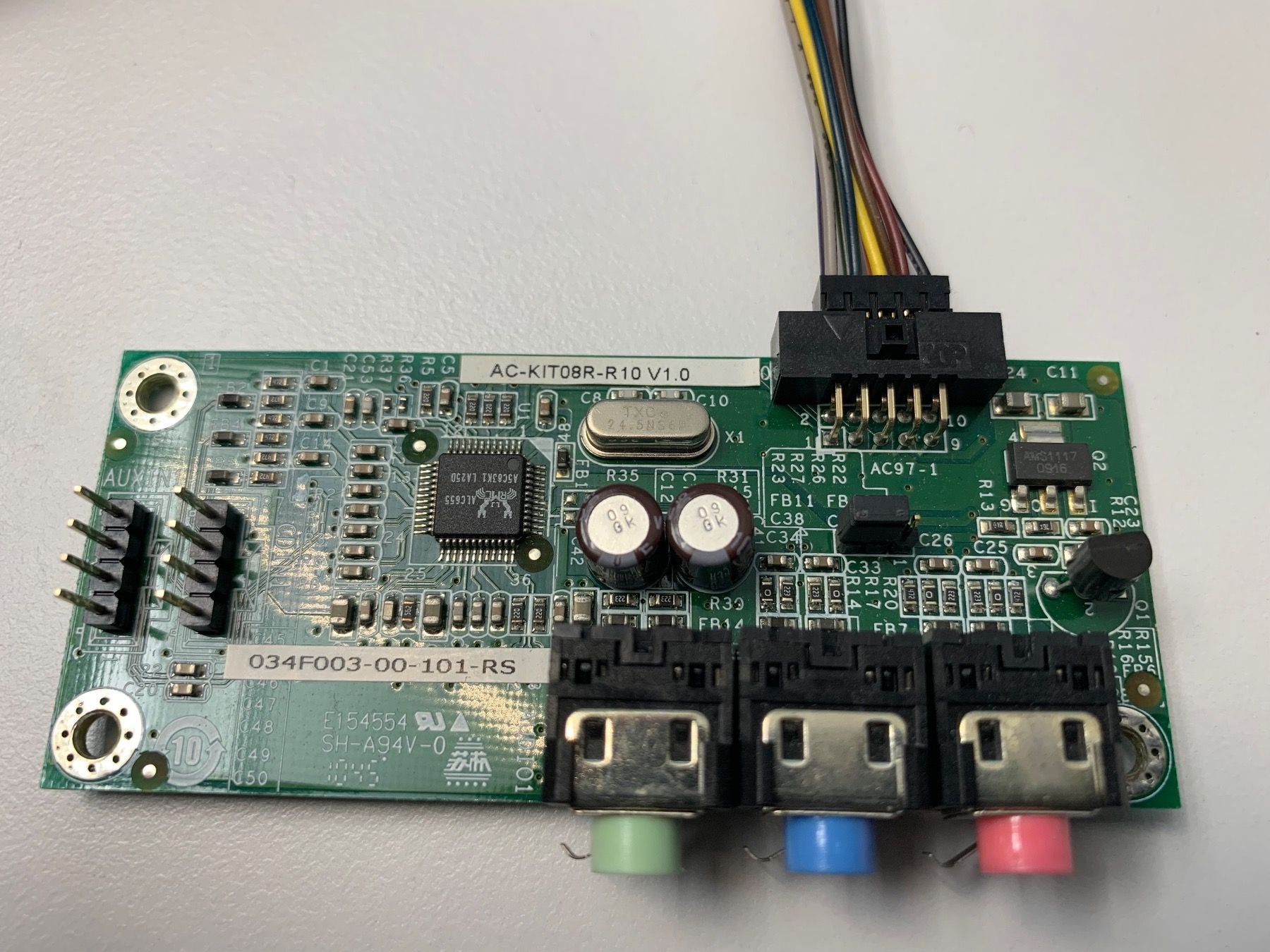 Schede audio: 5.1- Channel Audio-Kit – Usato da Ehrendingen venduto da Sansav 1