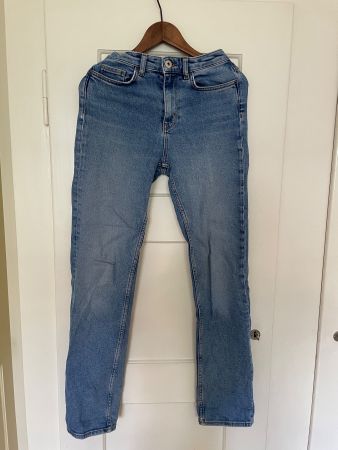 Straight Leg Jeans von COS