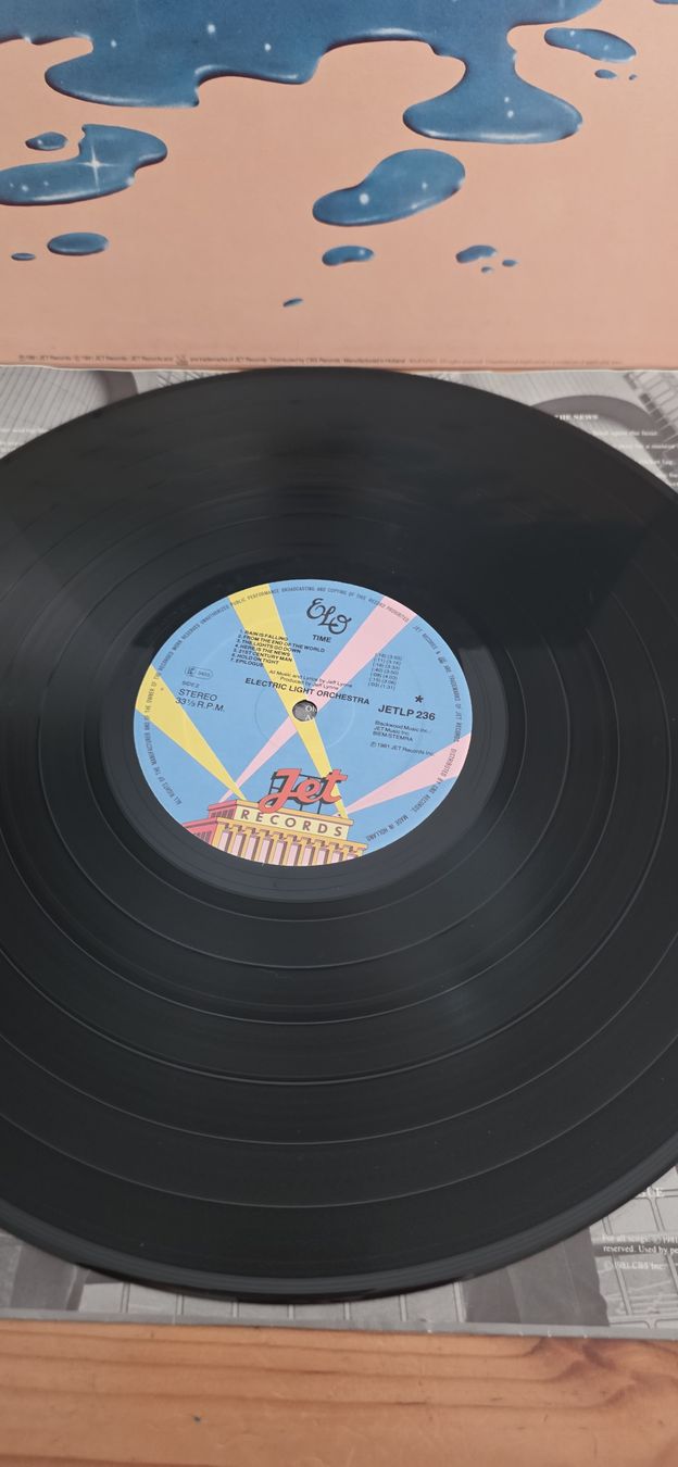 Dischi in vinile:  ELO Time 1981 G,G – Usato da Yvonand venduto da RF-VINYL 3