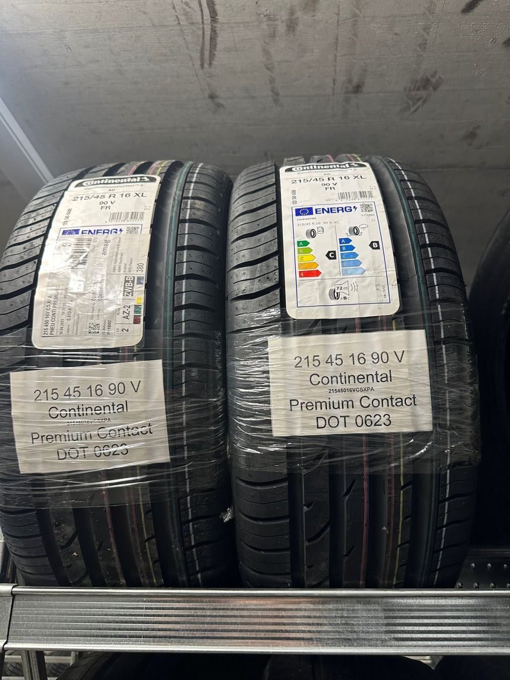 Continental Pneus & Kompletträder: NEU Sommerreifen 215/45R16 90V – Gebraucht aus Perlen von AMAG_Buchrain