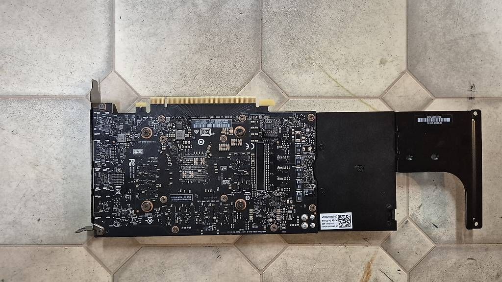 Nvidia Grafikkarten: Nvidia Quadro RTX4000 8GB GDDR6 – Gebraucht aus Hohenrain von Sven848 2