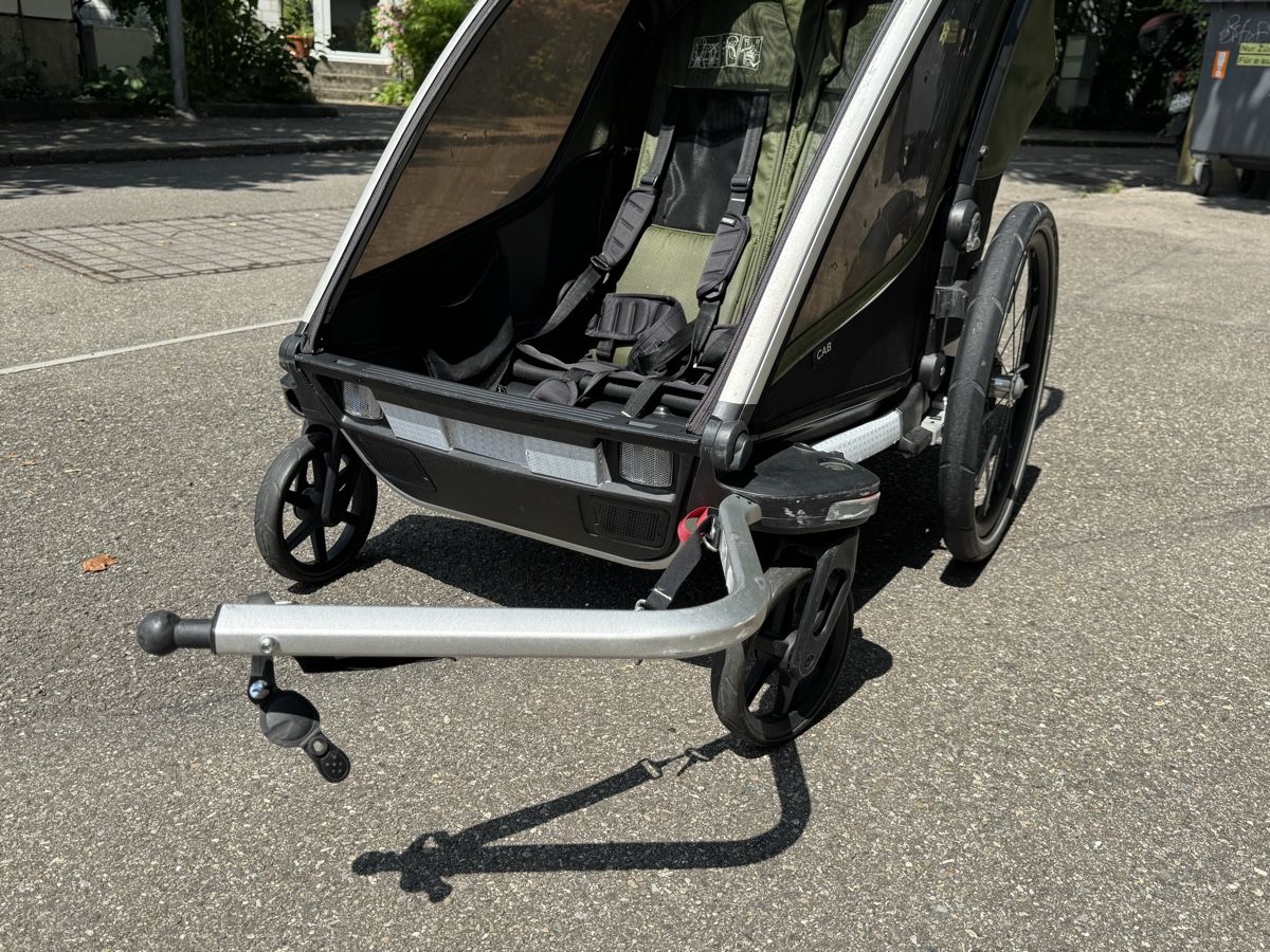 Thule Anhänger: Thule Chariot Cab 2 - bicycle trailer used – Gebraucht aus Zollikon von erismann_04 3