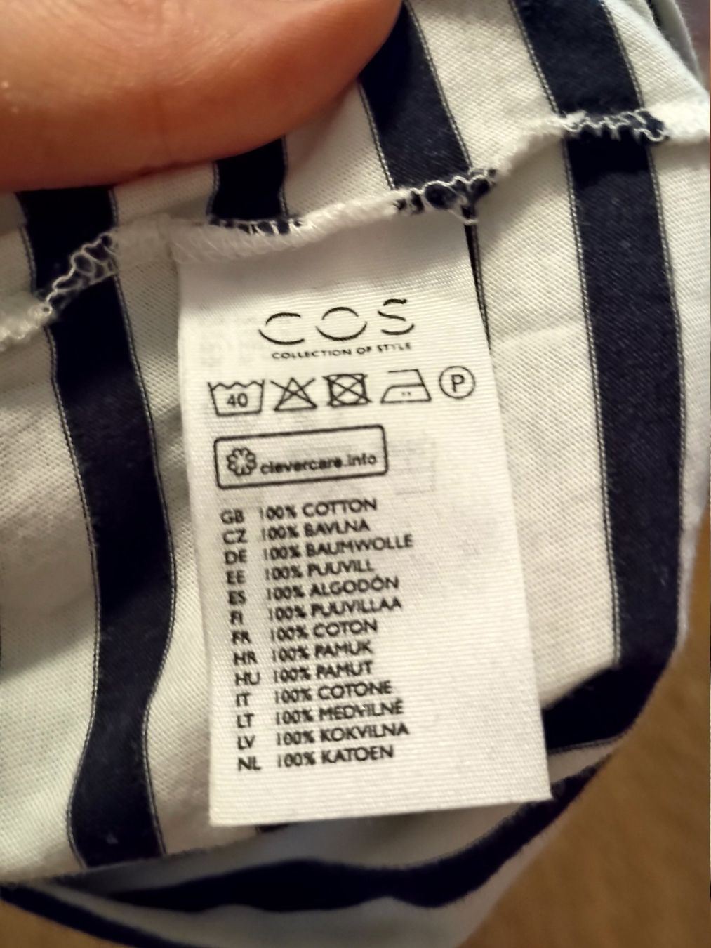 Cos T-shirt: Gestreiftes T-Shirt von Cos – Usato da Zürich venduto da Melianea 4